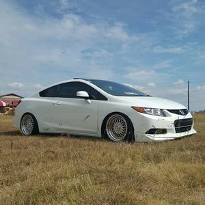 Meet your Posher, Leo