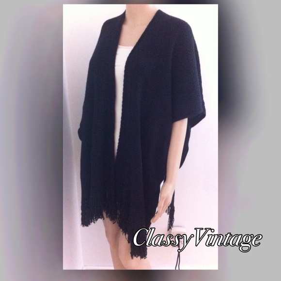 Boutique Jackets & Blazers - 🌹New Listing🌹 Simple wool blend black cape
