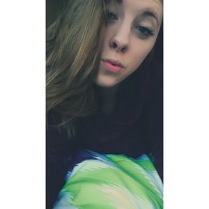 Meet your Posher, Erica