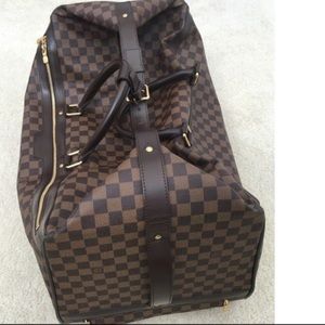 Authentic Louis Vuitton roller bag