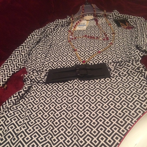 Black and white dress by Michael Kors👗REDUCED 🌹 - Picture 3 of 6