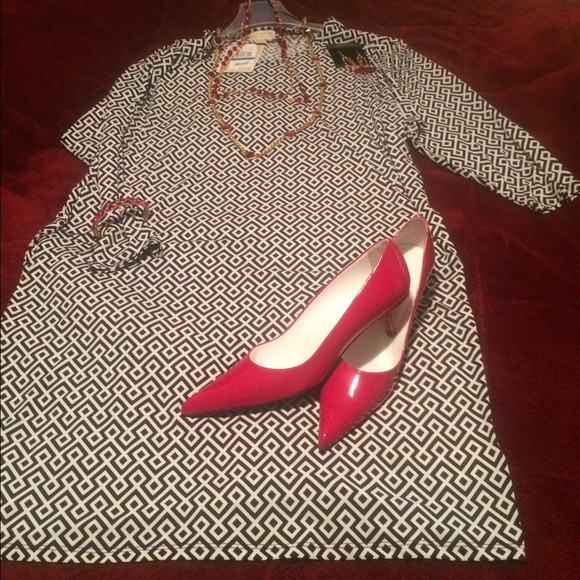 Black and white dress by Michael Kors👗REDUCED 🌹 - Picture 4 of 6