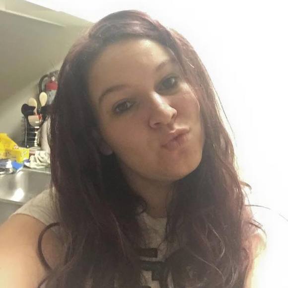 Meet your Posher, Jessica - Picture 1 of 1
