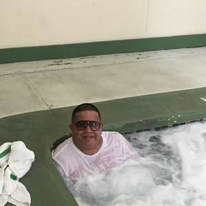 Meet your Posher, Jose