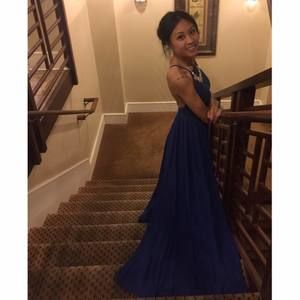 Meet your Posher, Crystal