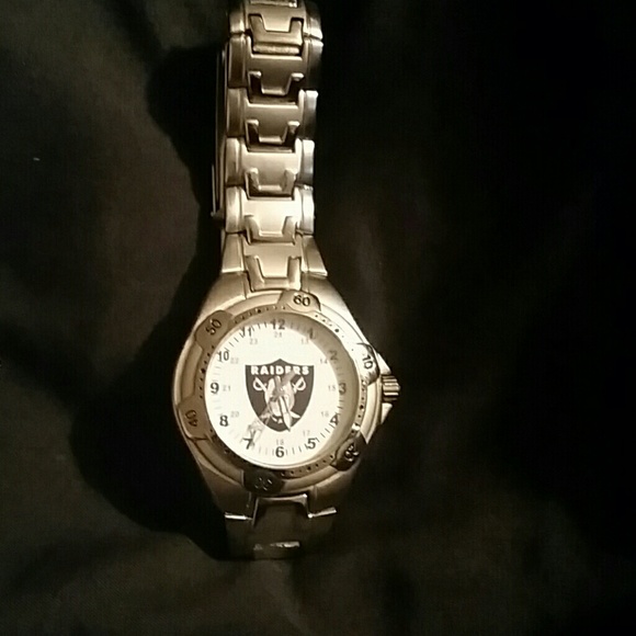 Men's watch