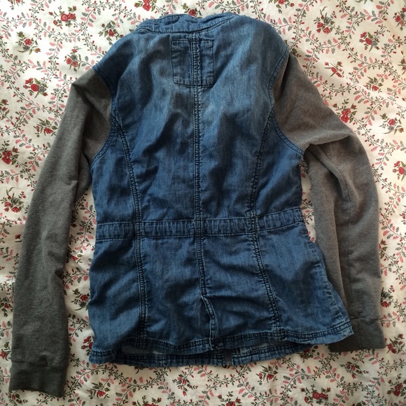 🍍SOLD🍍Denim utility jacket - Picture 3 of 3