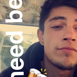 Meet your Posher, Casey