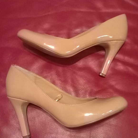 Nice Shoes Forever 21 - Picture 2 of 4