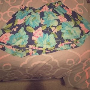 Final price Hollister floral skirt
