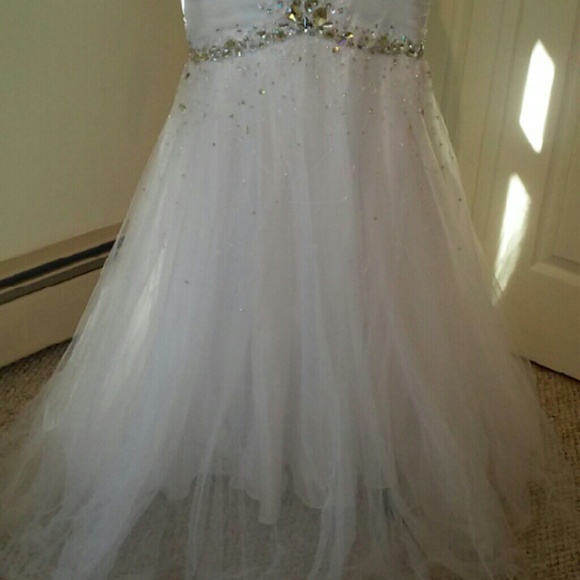 Jovani white ruched stones mermaid gown - Picture 3 of 4