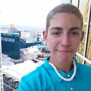 Meet your Posher, Josh