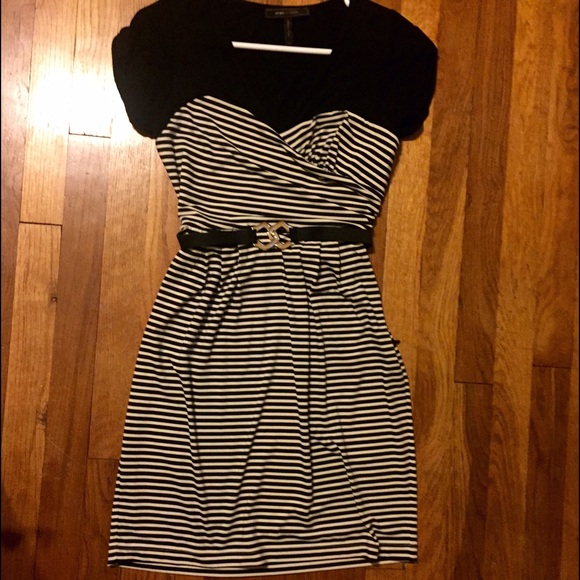 Cute Dress! Great condition.