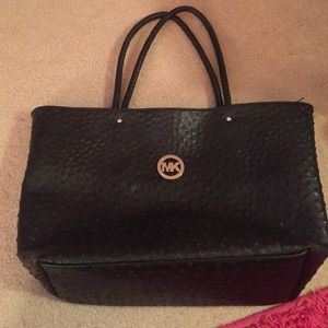 Micheal Kors Black Tote!