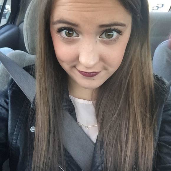 Meet your Posher, Kaylan - Picture 1 of 1