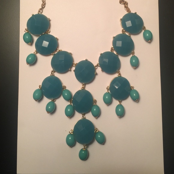 Jcrew style turquoise blue necklace