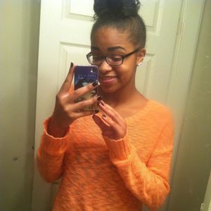 Meet your Posher, Samantha