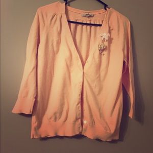 Flirty flower cardigan 💕