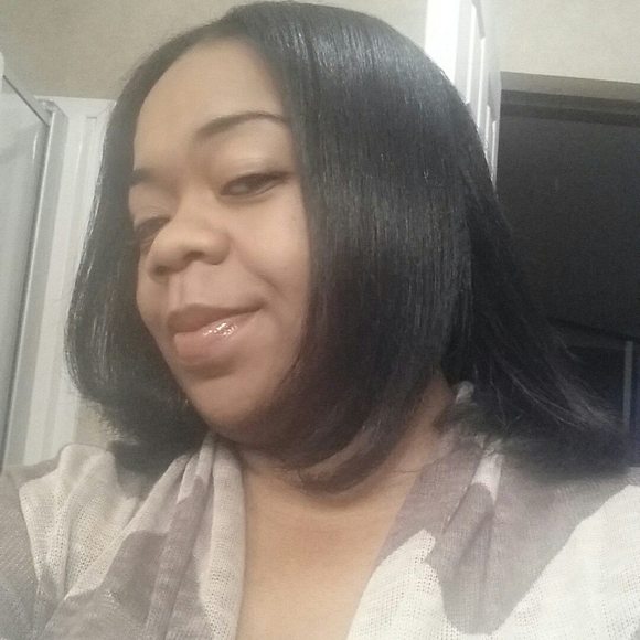 Meet your Posher, Sissey - Picture 1 of 1