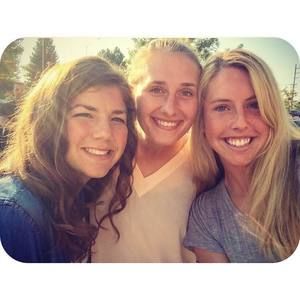 Meet your Posher, Elly