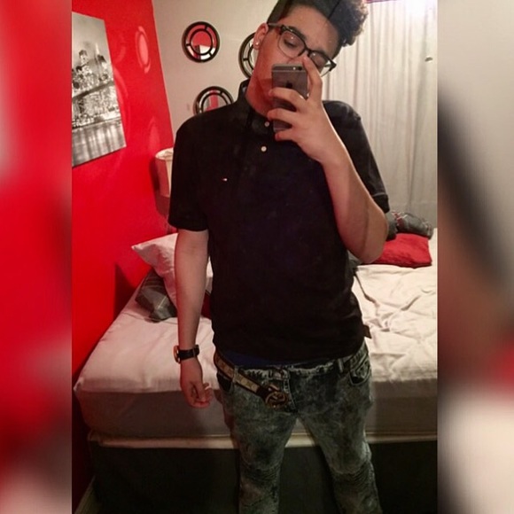 Meet your Posher, Julio - Picture 1 of 1