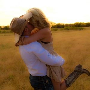 Meet your Posher, Buddy