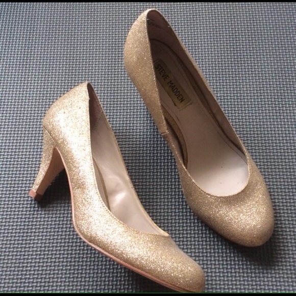 Steve Madden Gold Kitten Heels