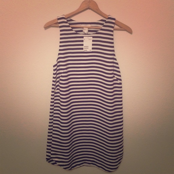 Sold! H&M black and white stripe dress size 6 nwt