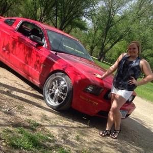 Meet your Posher, Kayla