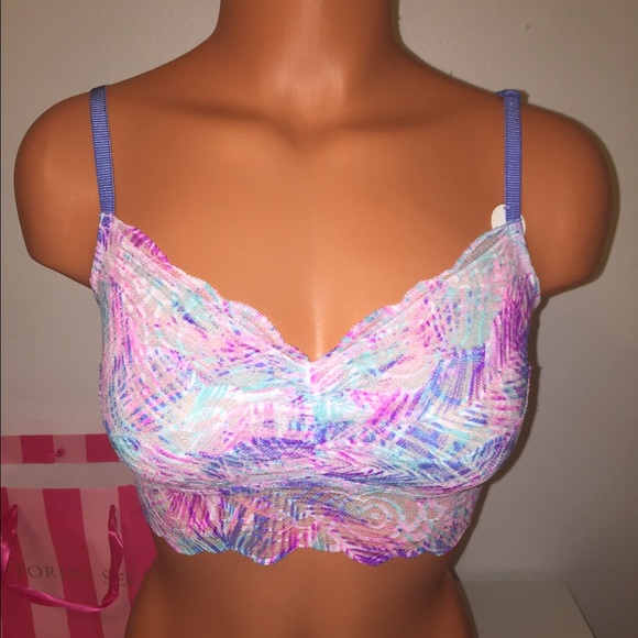 PINK Victoria's Secret Other - NEW PINK VS LACE BRALETTE