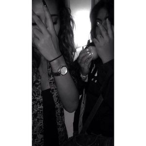 Meet your Posher, Vania