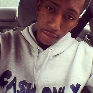 Meet your Posher, Kenneth