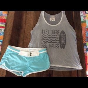 Bundle surfer outfit