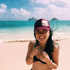 Meet your Posher, Arielle