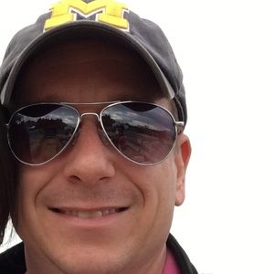 Meet your Posher, Robert