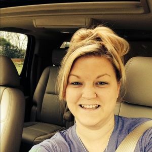 Meet your Posher, Rachel