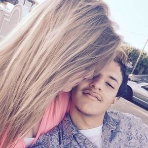 Meet your Posher, Christian