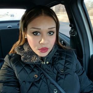Meet your Posher, Taina
