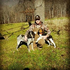 Meet your Posher, Devin