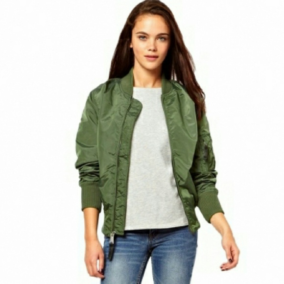 🎉🎉!HOST PICK!🎉🎉 She's the Bomb | Bomber Jacket