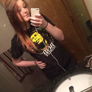 Meet your Posher, Amelia