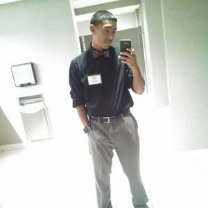 Meet your Posher, Johnathan