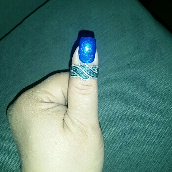 Diamond ring - Picture 3 of 3