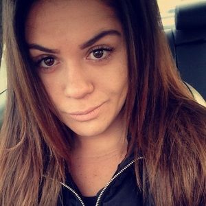 Meet your Posher, Jordyn