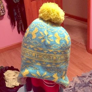 Winter hat never been worn