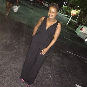 Meet your Posher, Nora