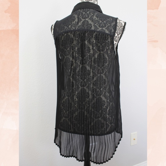 Sheer Button Down Top - Picture 3 of 4