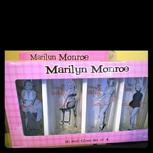 Marilyn Monroe drinking glasses