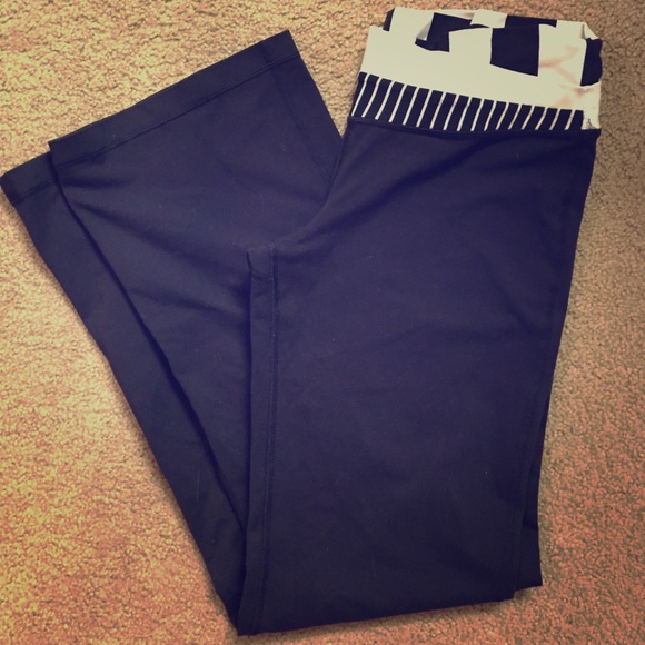 lululemon groove pant