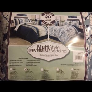 BRAND NEW 10 piece reversible comforter set